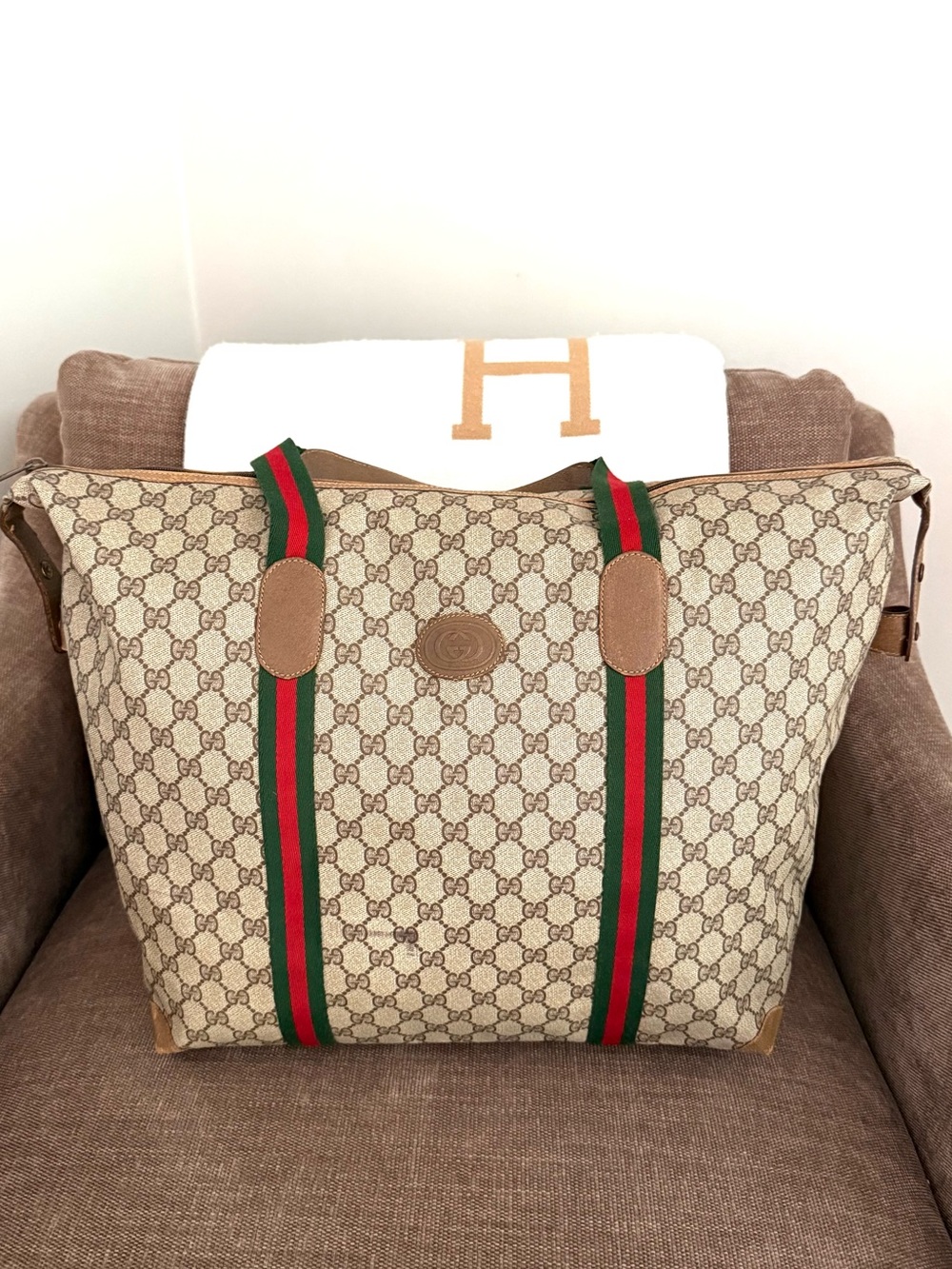 Authentic Gucci brown monogram coated canvas travel bag XL tote red green